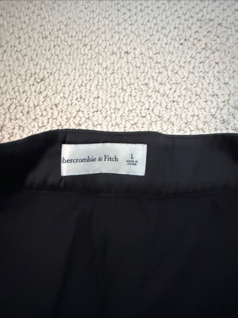 Abercrombie & Fitch Black High-Waist Tailored Shorts - Picture 2 of 5